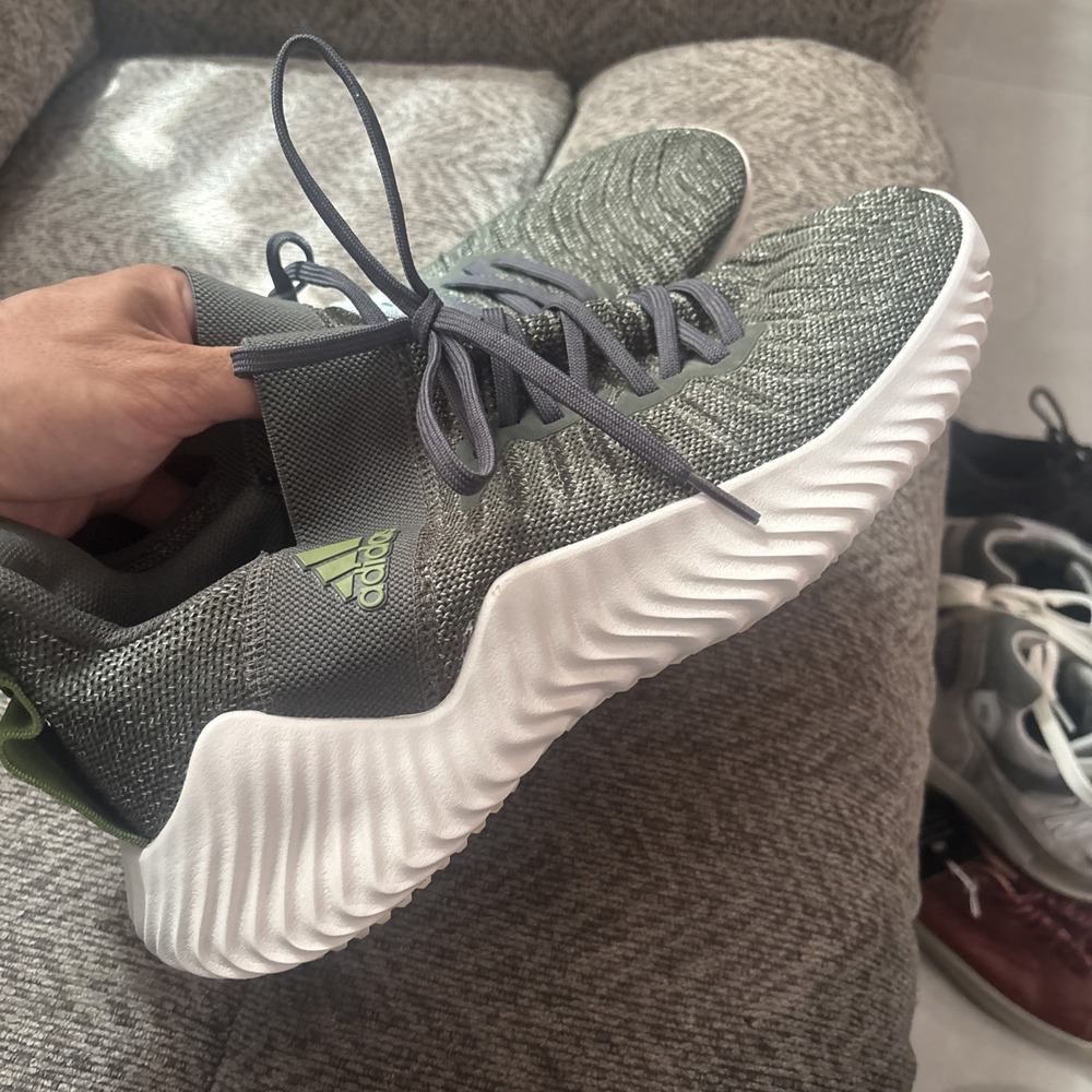 Size 11.5 - Adidas Alphabounce Trainer Tech Olive
